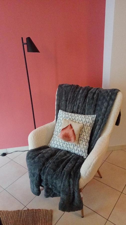 Vincent - Central 2 Bedroom Apartment 79Sqm Tripoli Exterior photo